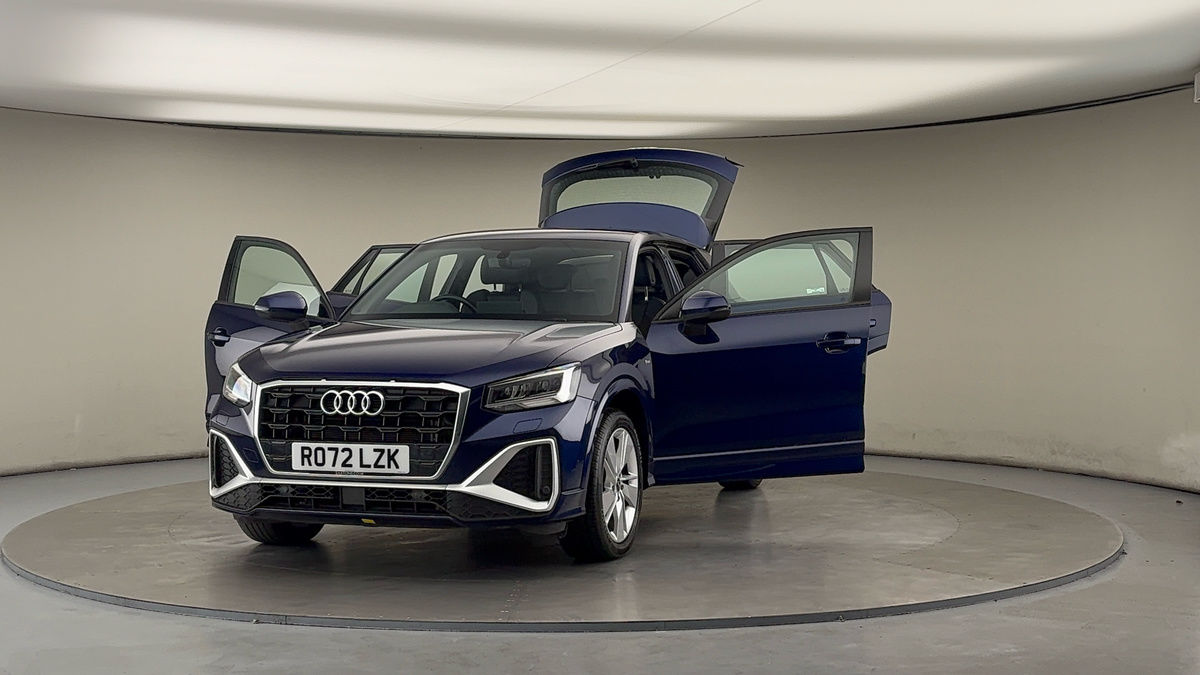 More views of Audi Q2