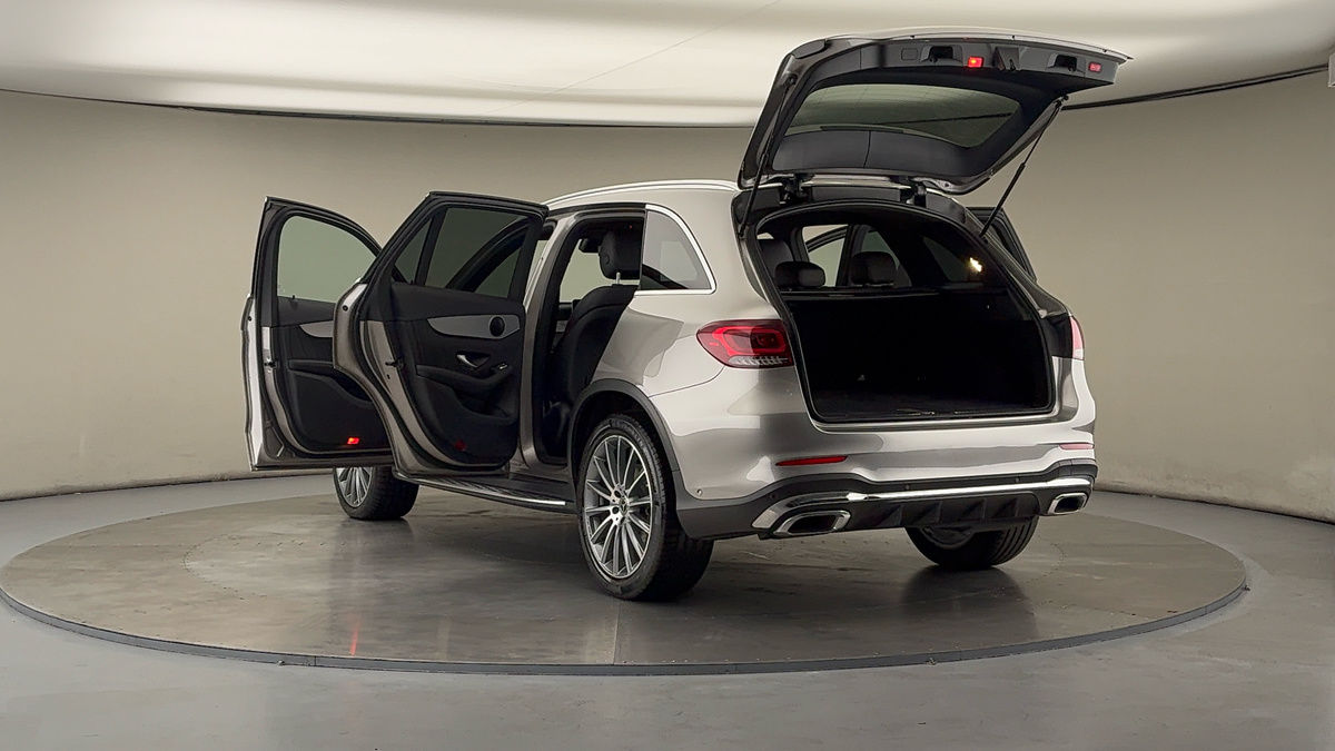Mercedes-Benz GLC Image 29
