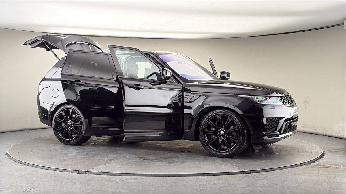 More views of Land Rover Range Rover Sport