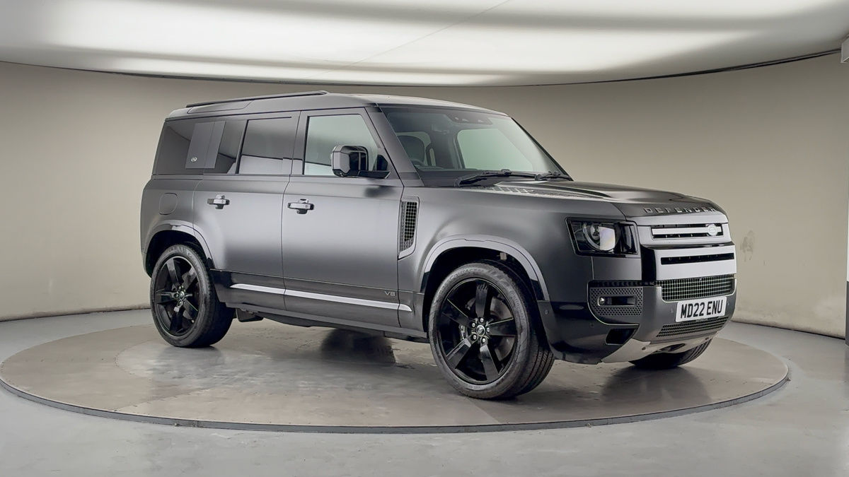 More views of Land Rover Defender 110