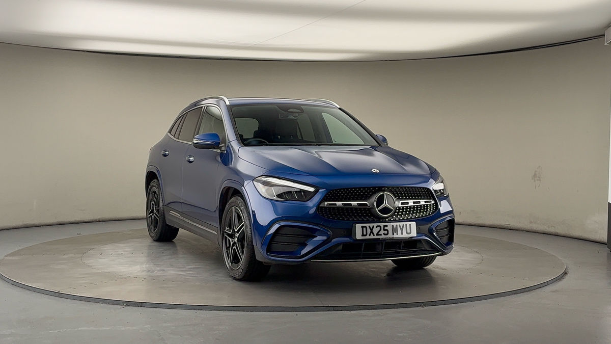 More views of Mercedes-Benz GLA