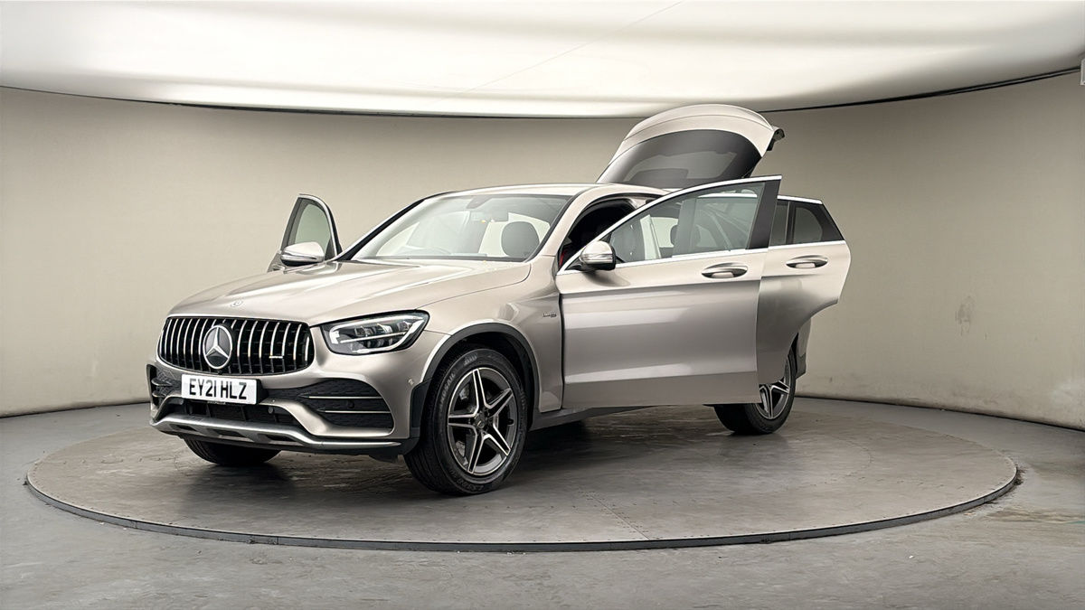 Mercedes-Benz GLC Image 22