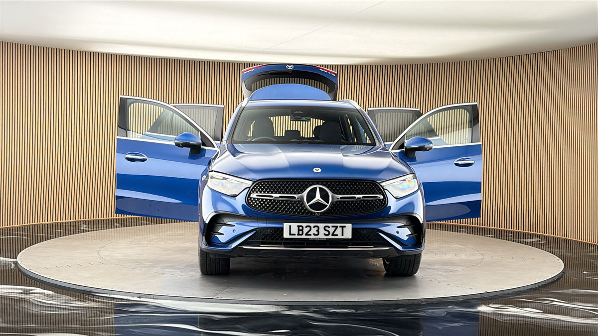 More views of Mercedes-Benz GLC