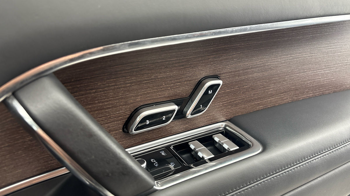 Land Rover Range Rover Image 33