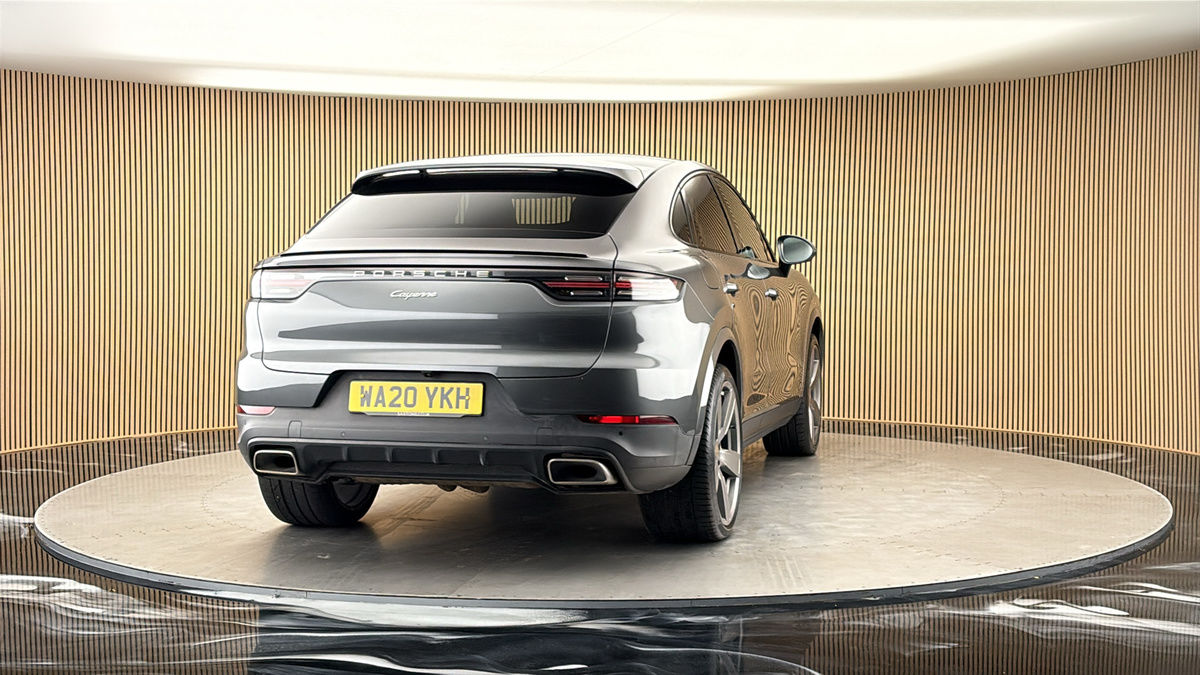 More views of Porsche Cayenne