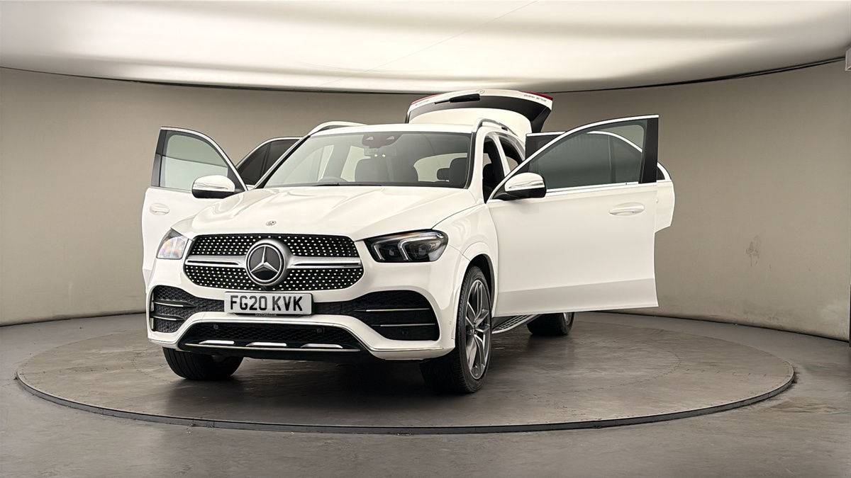 More views of Mercedes-Benz GLE