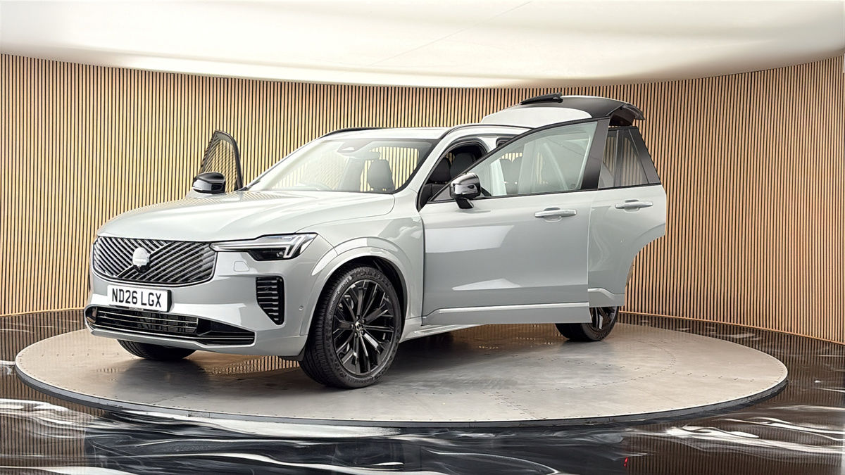 More views of Volvo XC90