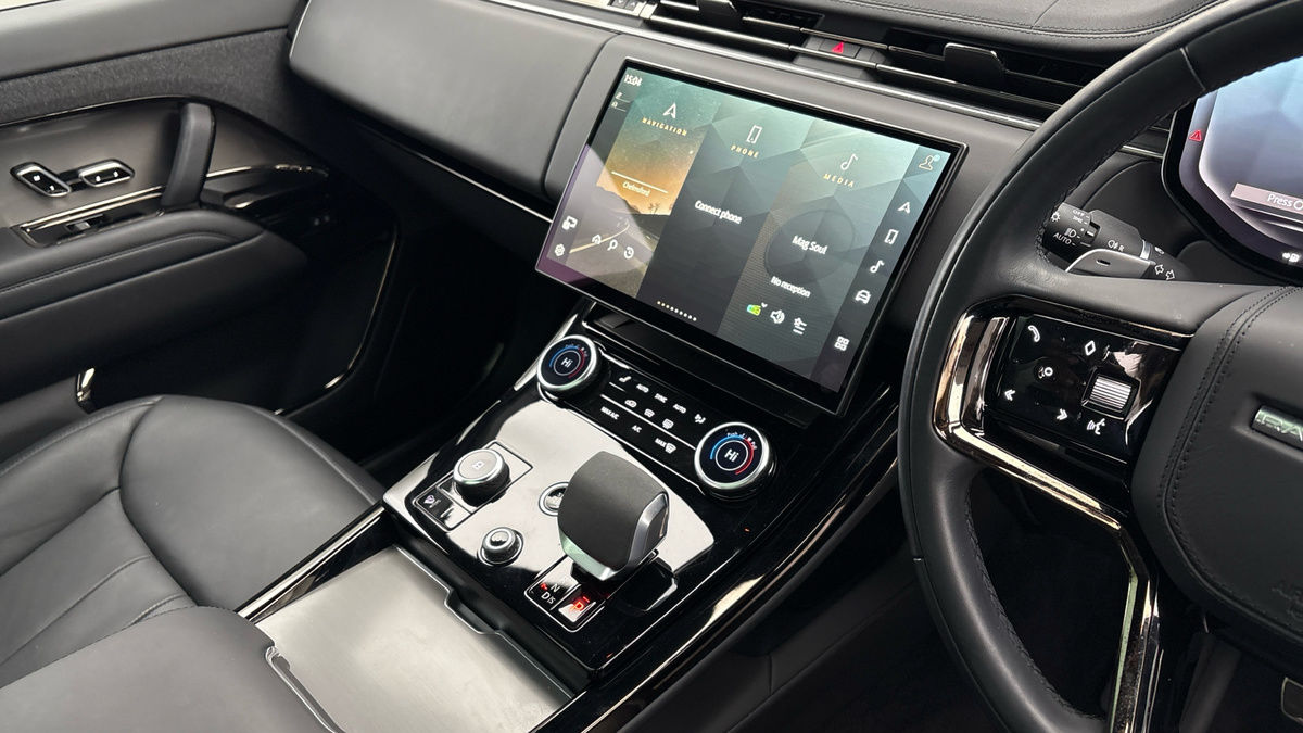 Land Rover Range Rover Sport Image 18