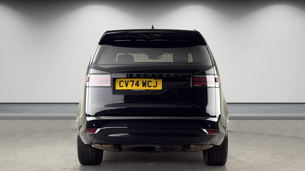 Land Rover Discovery Image 4