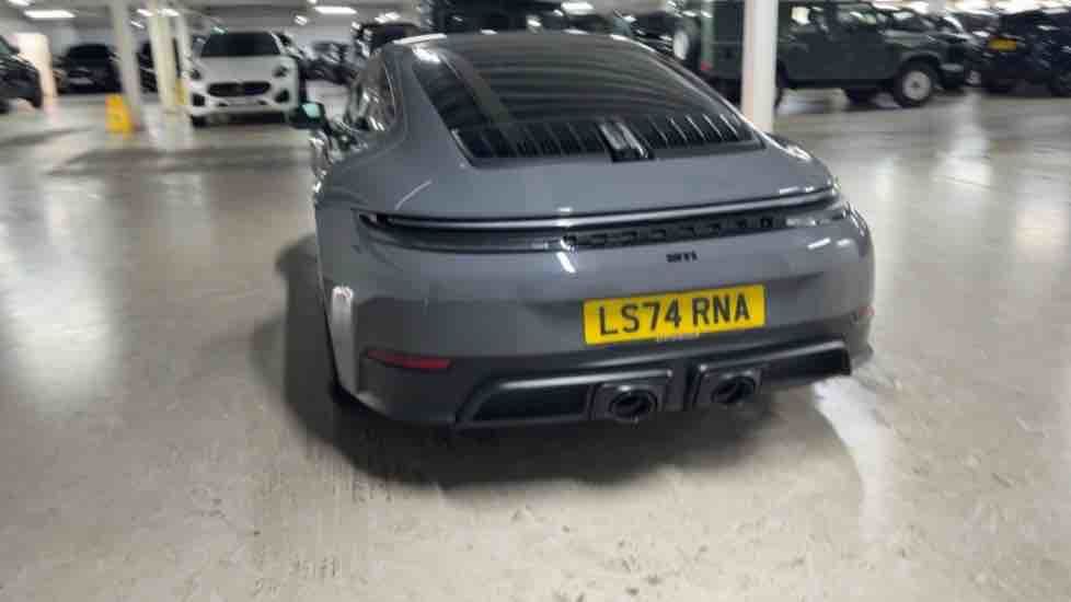 More views of Porsche 911