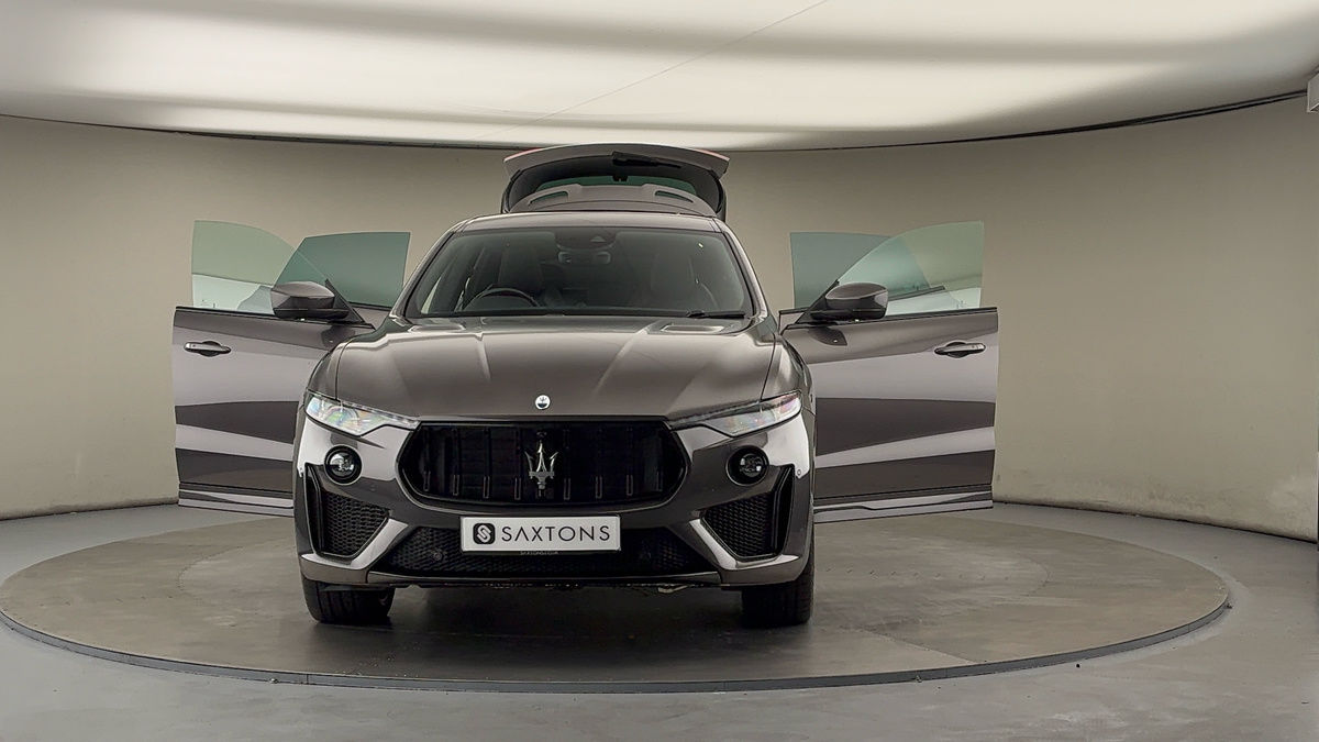 More views of Maserati Levante