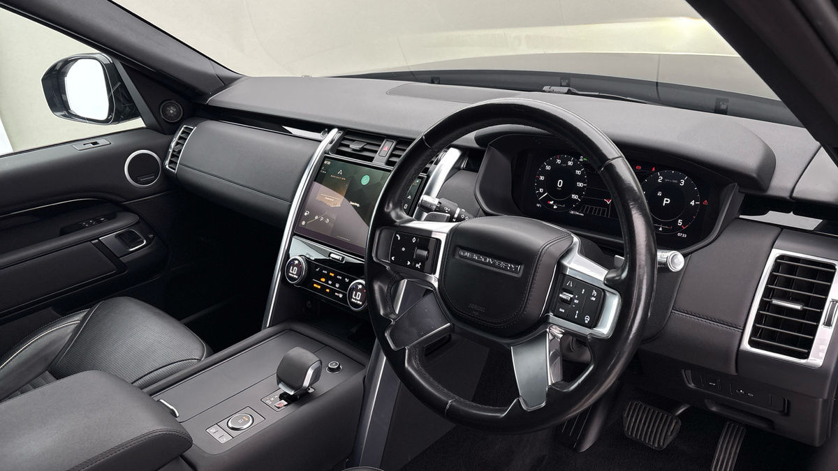 Land Rover Discovery Image 5