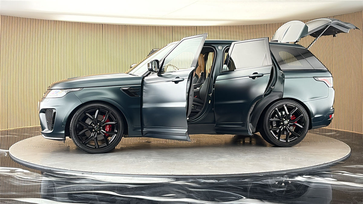 More views of Land Rover Range Rover Sport