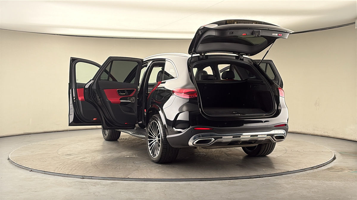 More views of Mercedes-Benz GLC