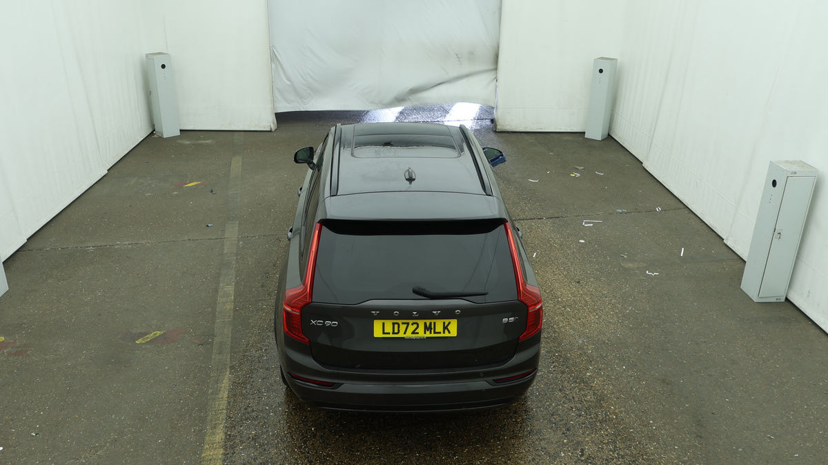 Volvo XC90 Image 8