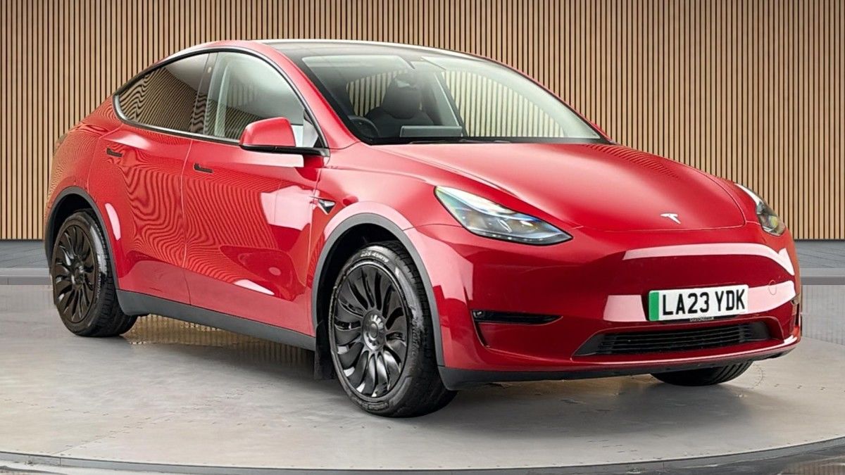 Tesla Model Y Sticky Header Image