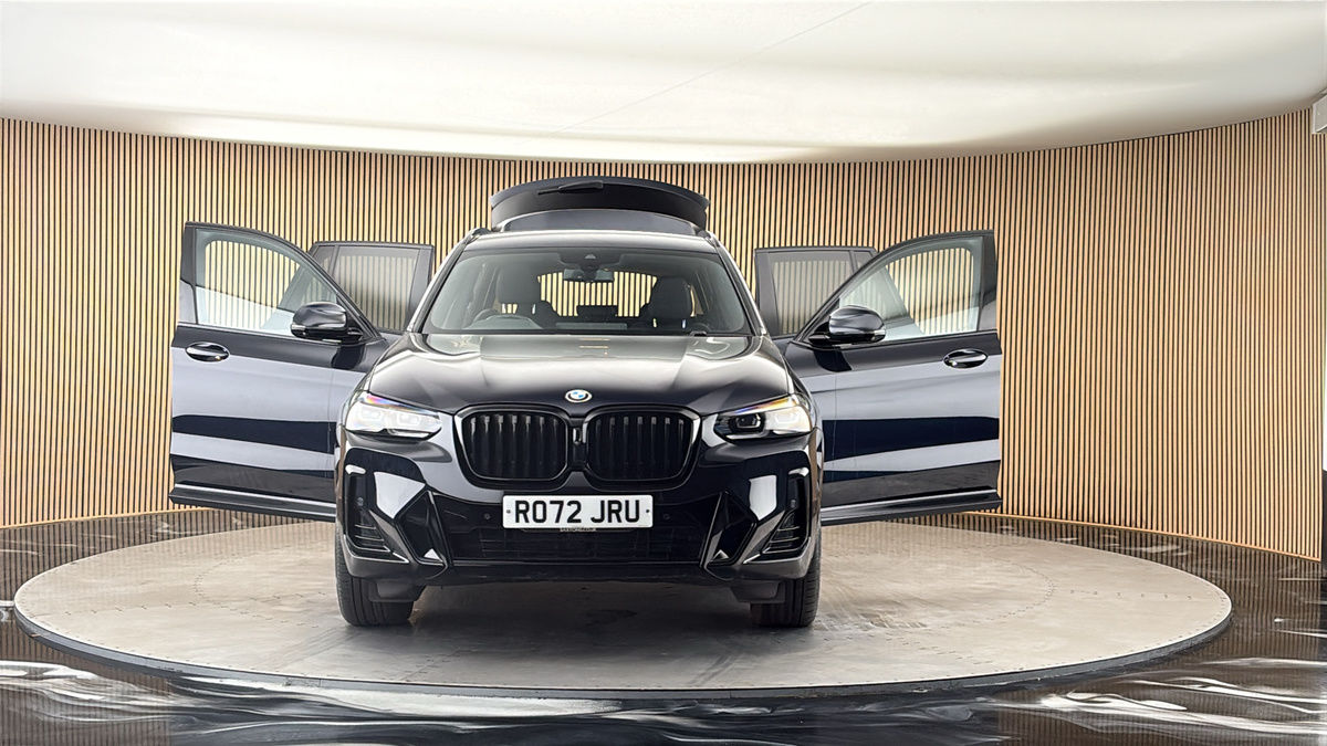 More views of BMW X3