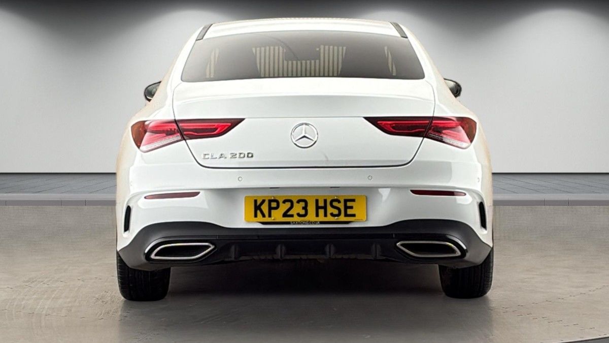 Mercedes-Benz CLA Image 4