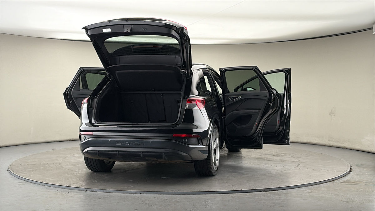 More views of Audi Q4 e-tron