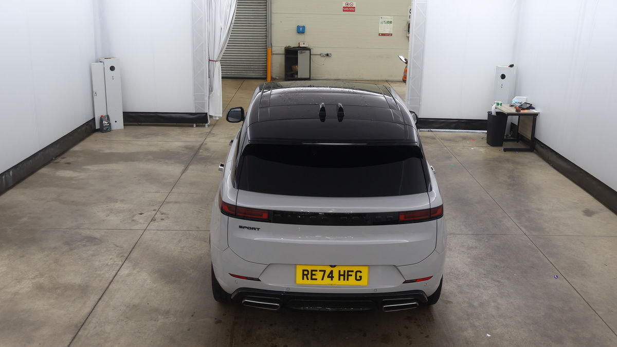Land Rover Range Rover Sport Image 7