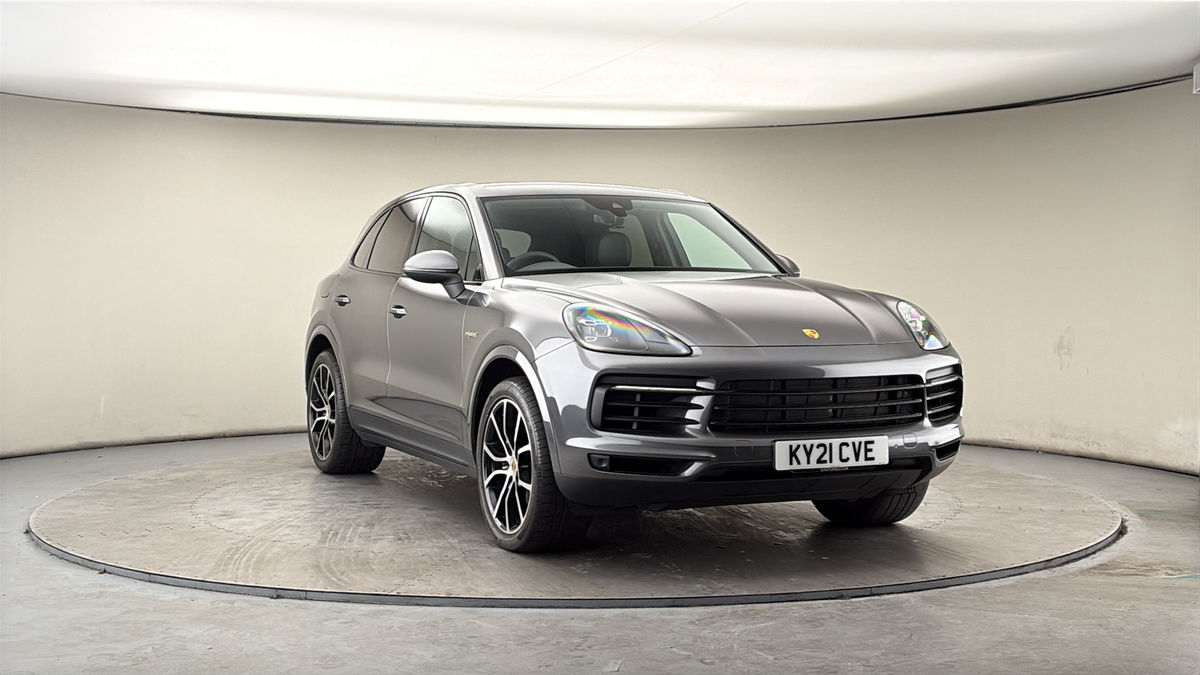 More views of Porsche Cayenne