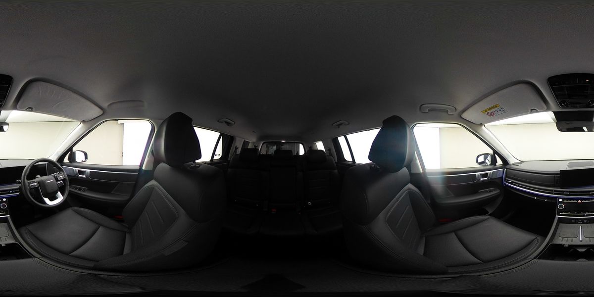 More views of Hyundai Santa Fe