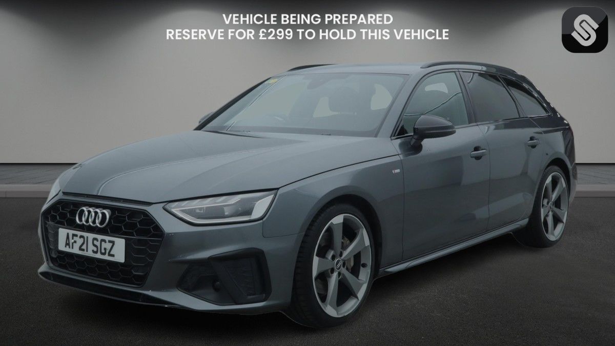 Audi A4 Avant Image 2