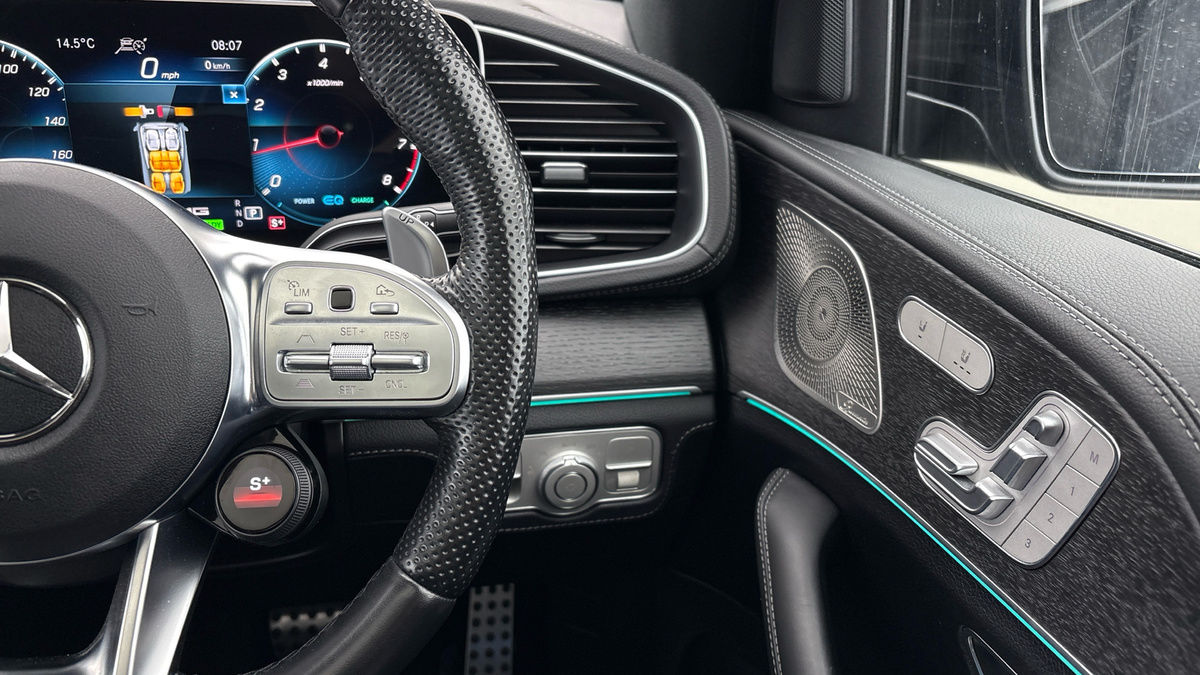 Mercedes-Benz GLE Image 14