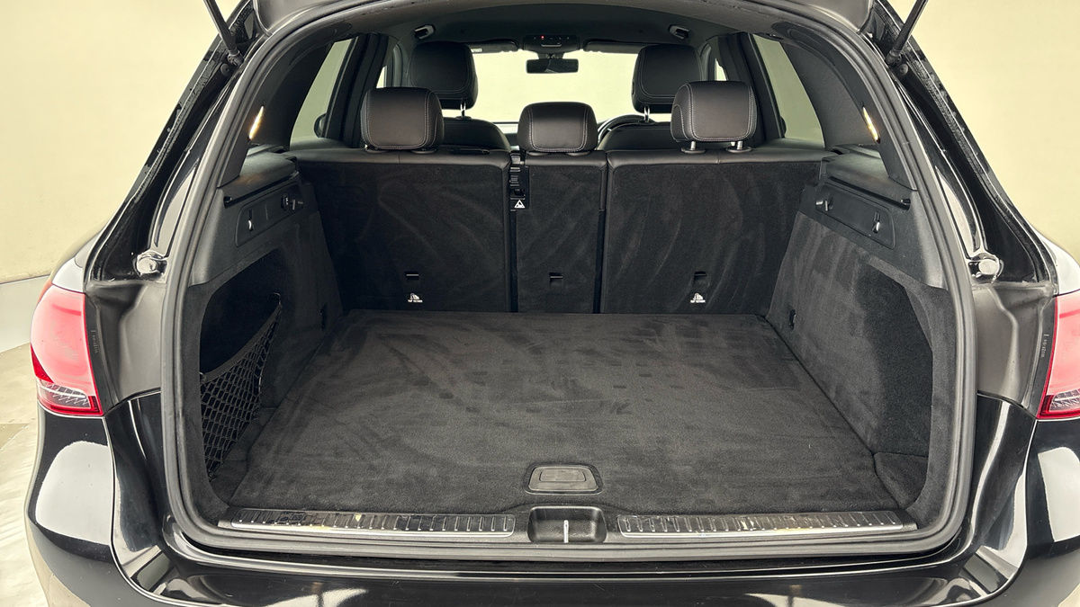 Mercedes-Benz GLC Image 11