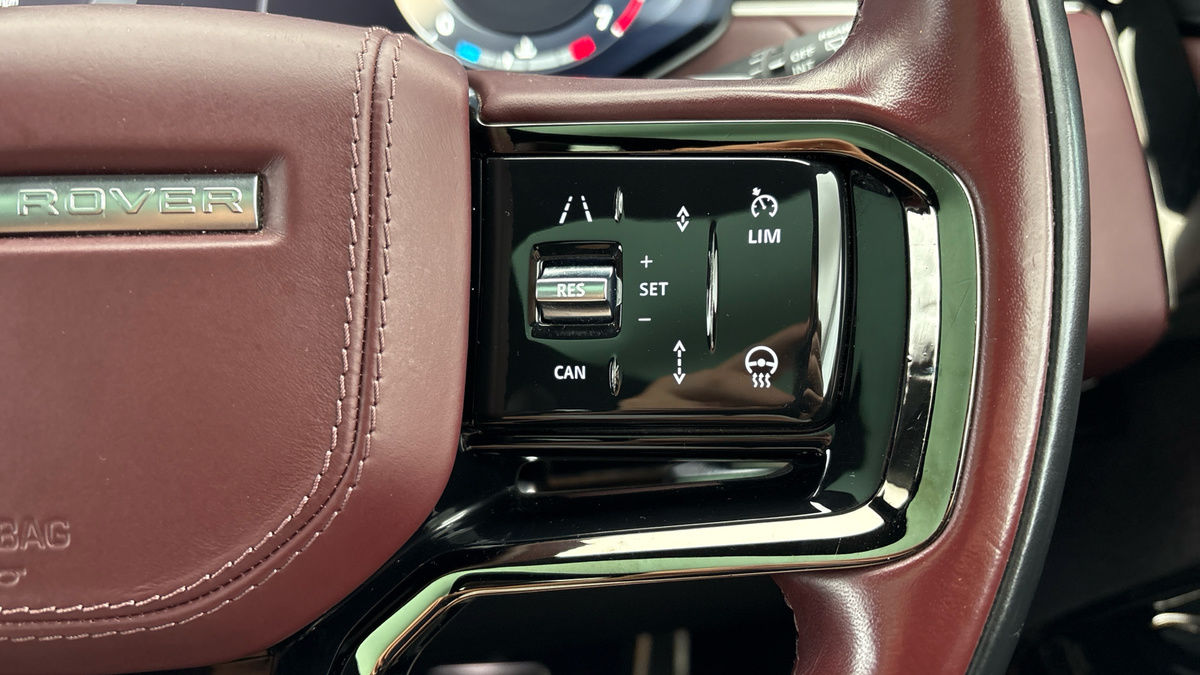 Land Rover Range Rover Sport Image 14