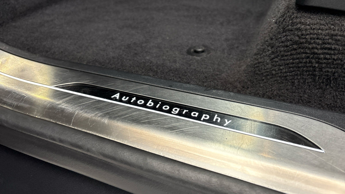 Land Rover Range Rover Sport Image 26