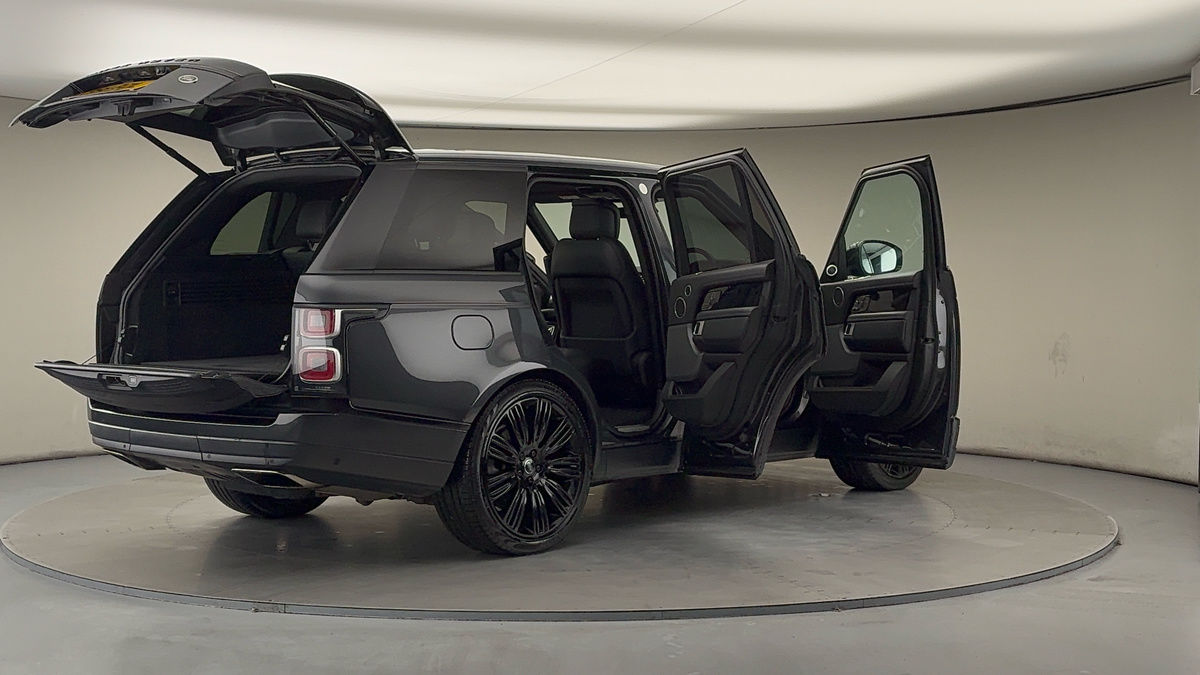 More views of Land Rover Range Rover