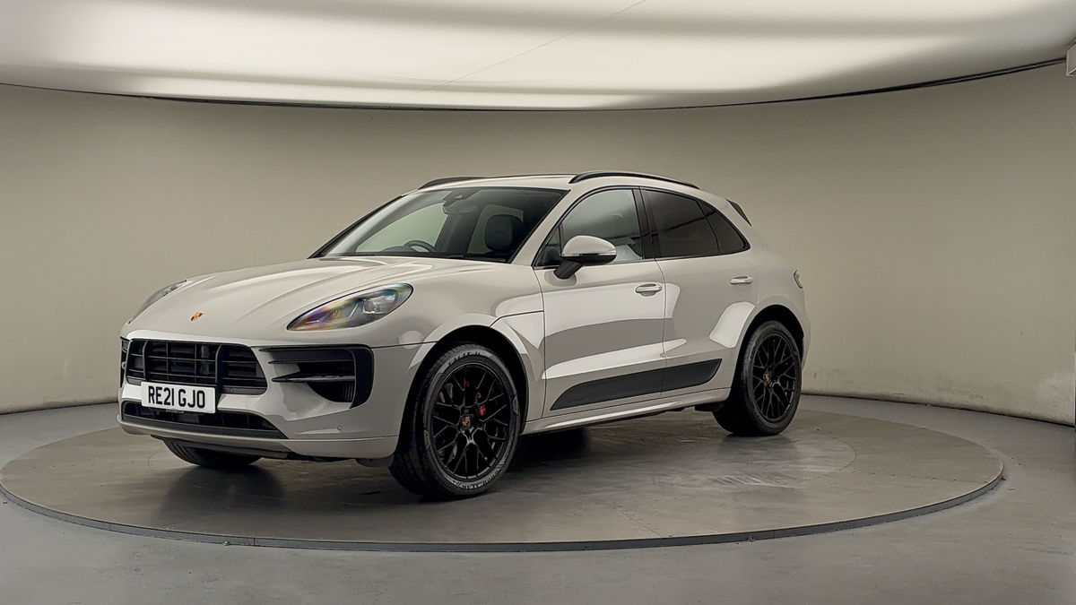 Porsche Macan Image 20