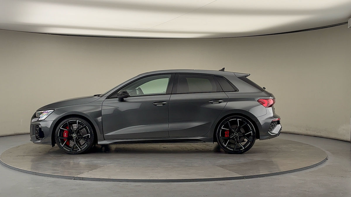 Audi RS3 Image 15