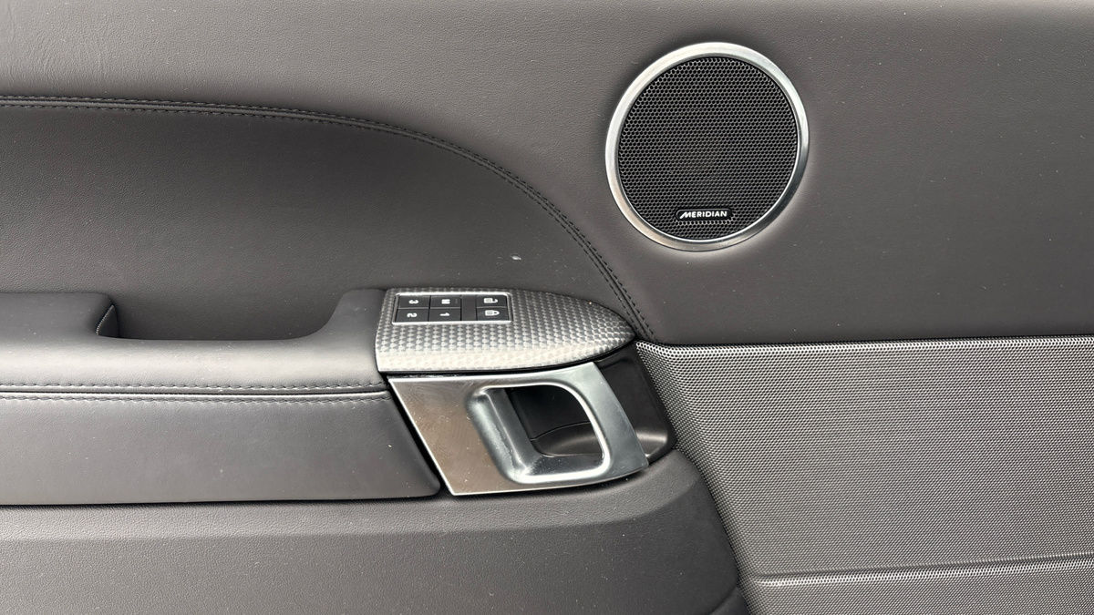 Land Rover Range Rover Sport Image 19