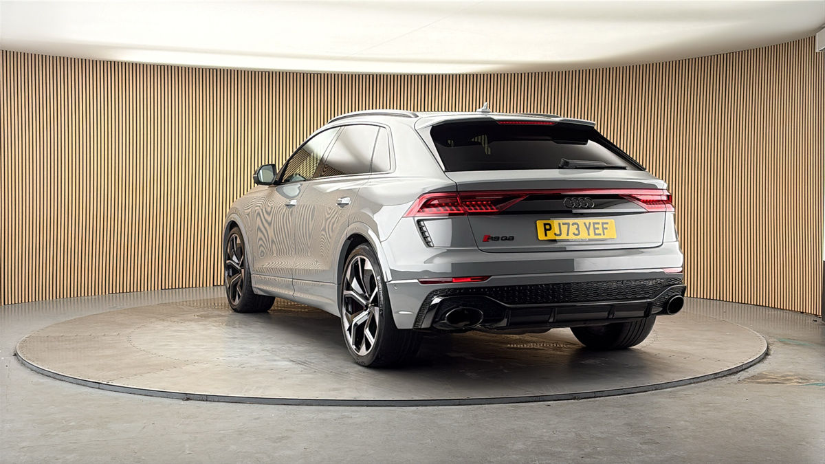 More views of Audi RSQ8