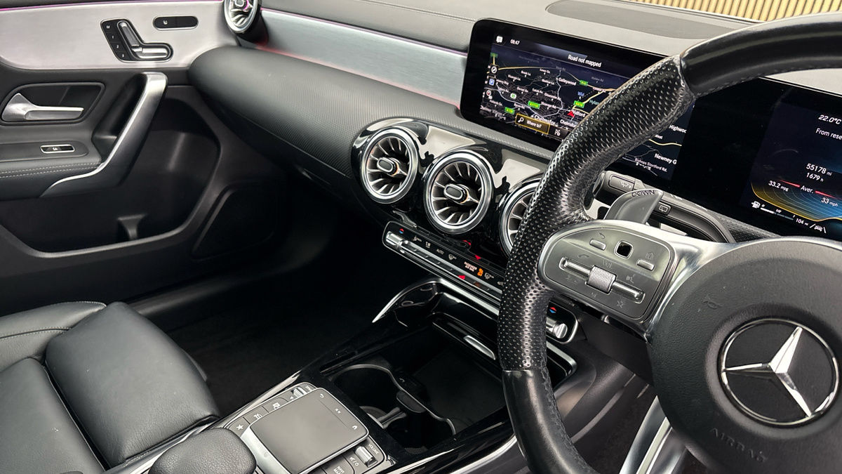 Mercedes-Benz A Class Image 18