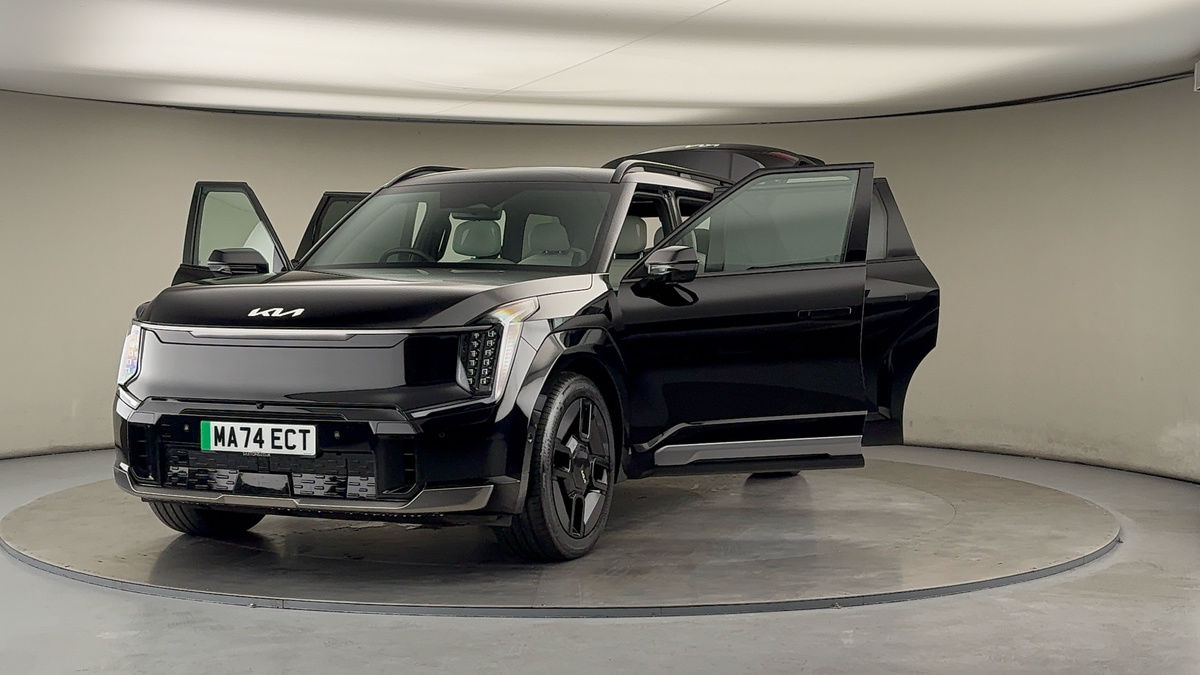 More views of Kia EV9