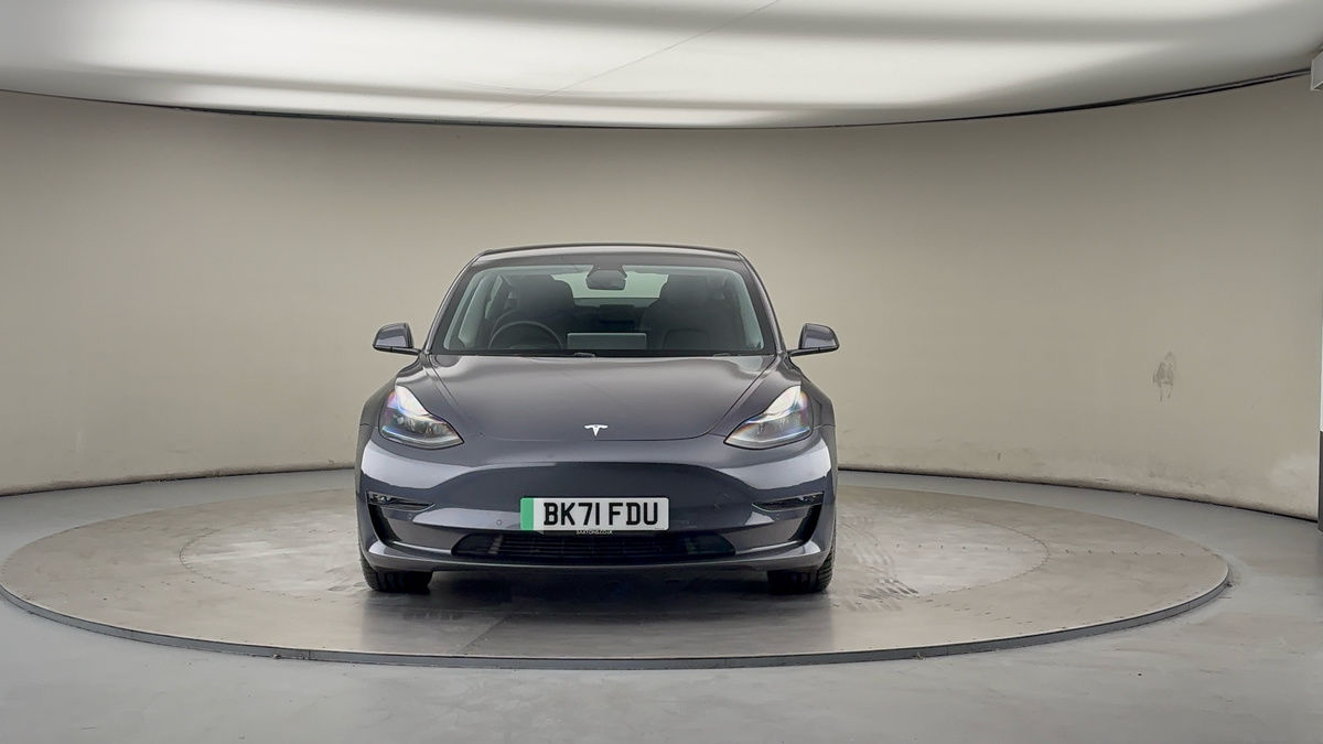 Tesla Model 3 Image 3