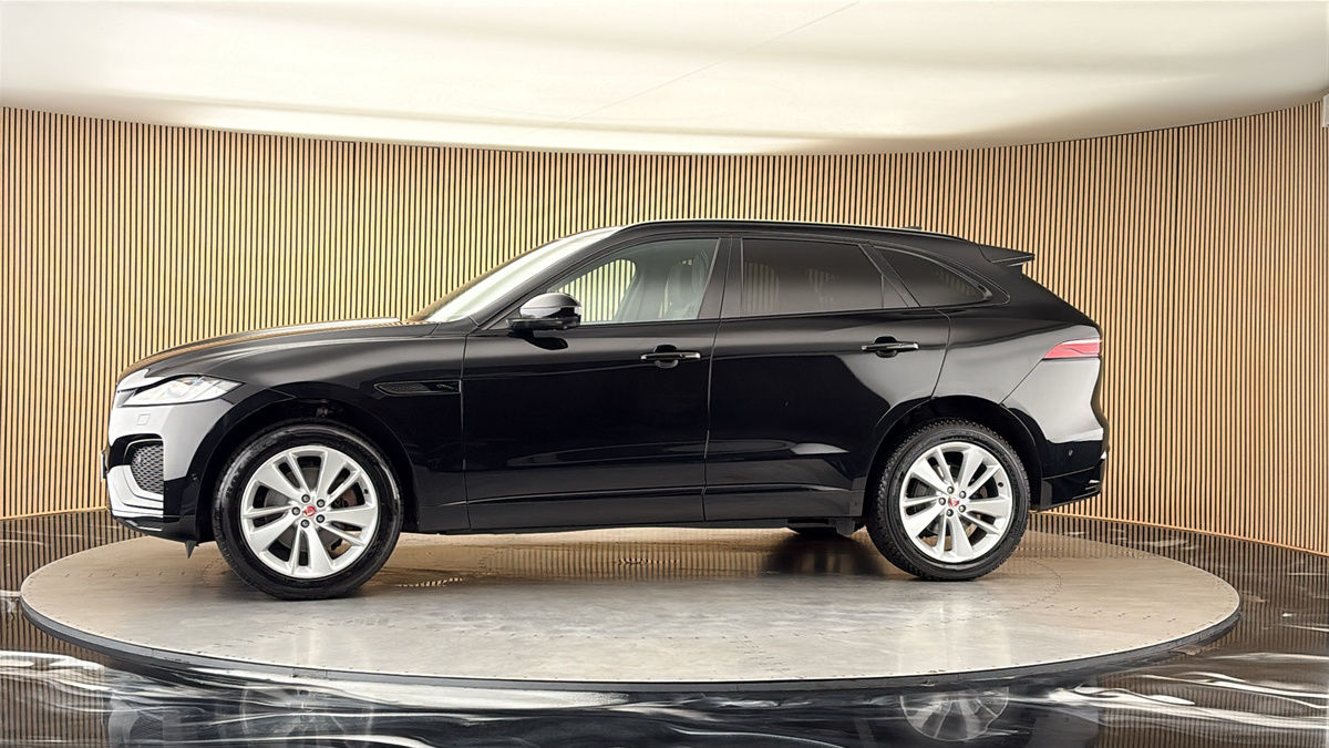 More views of Jaguar F-PACE