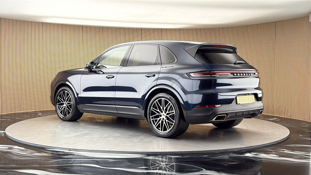 More views of Porsche Cayenne