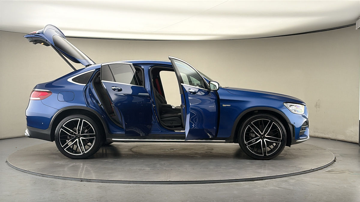 More views of Mercedes-Benz GLC