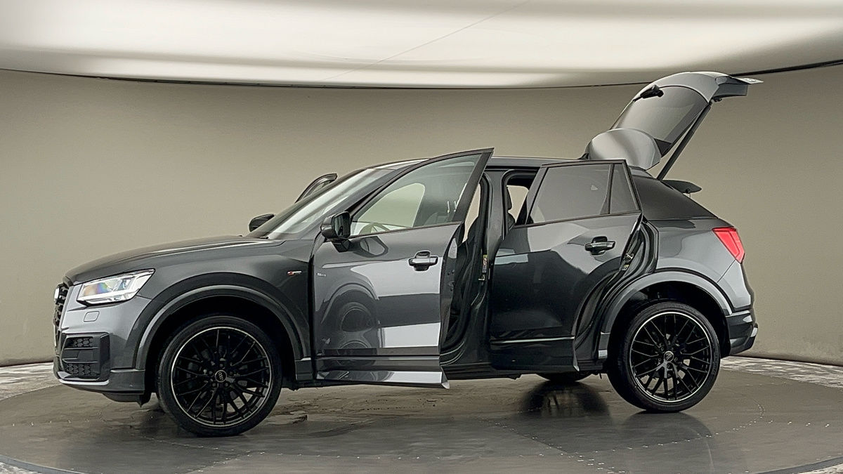 More views of Audi Q2