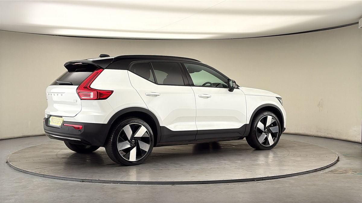 More views of Volvo XC40