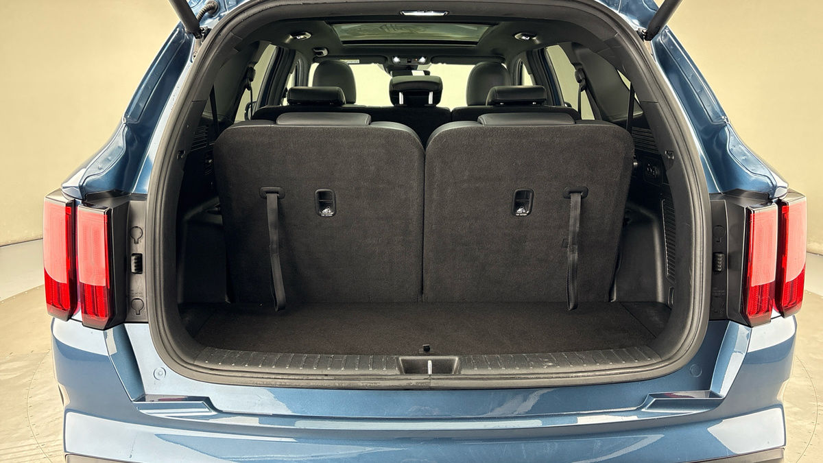 Kia Sorento Image 11