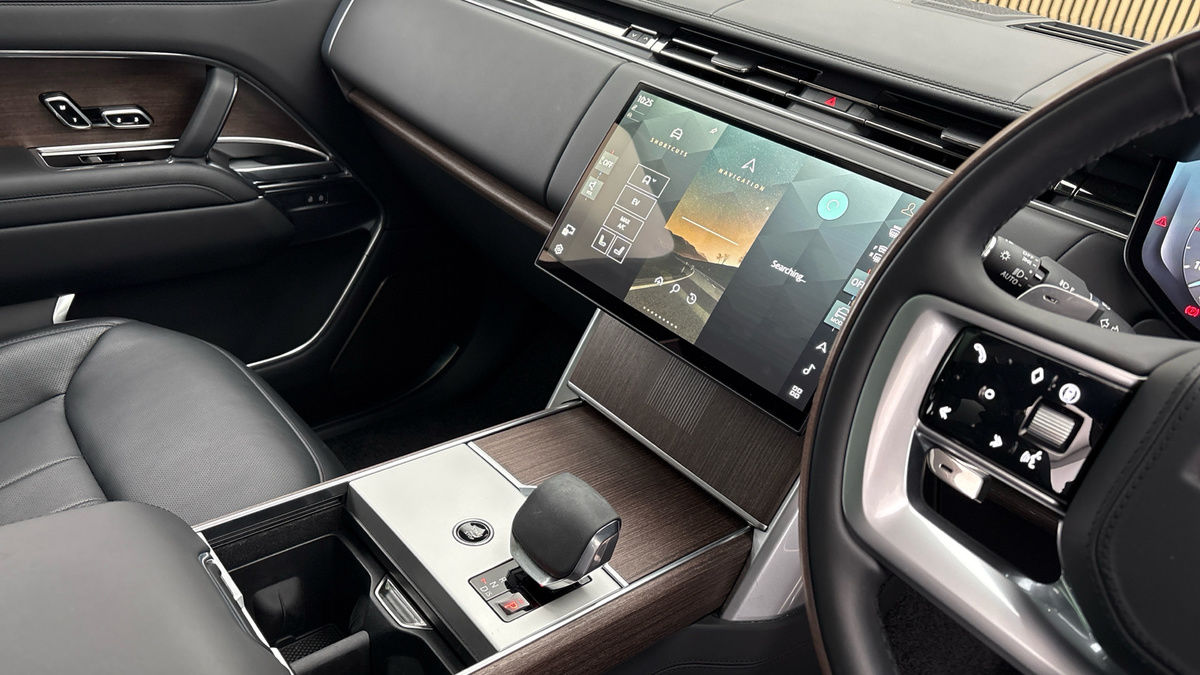 Land Rover Range Rover Image 18
