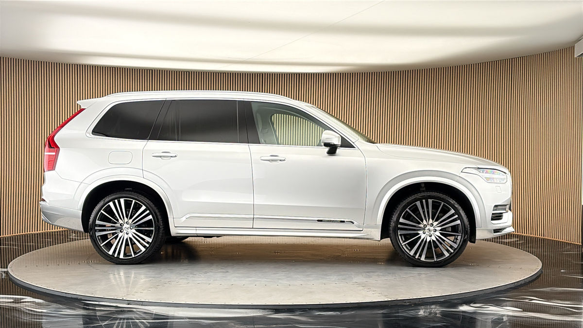 More views of Volvo XC90