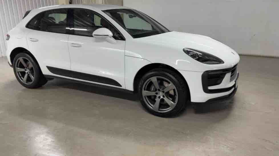 More views of Porsche Macan