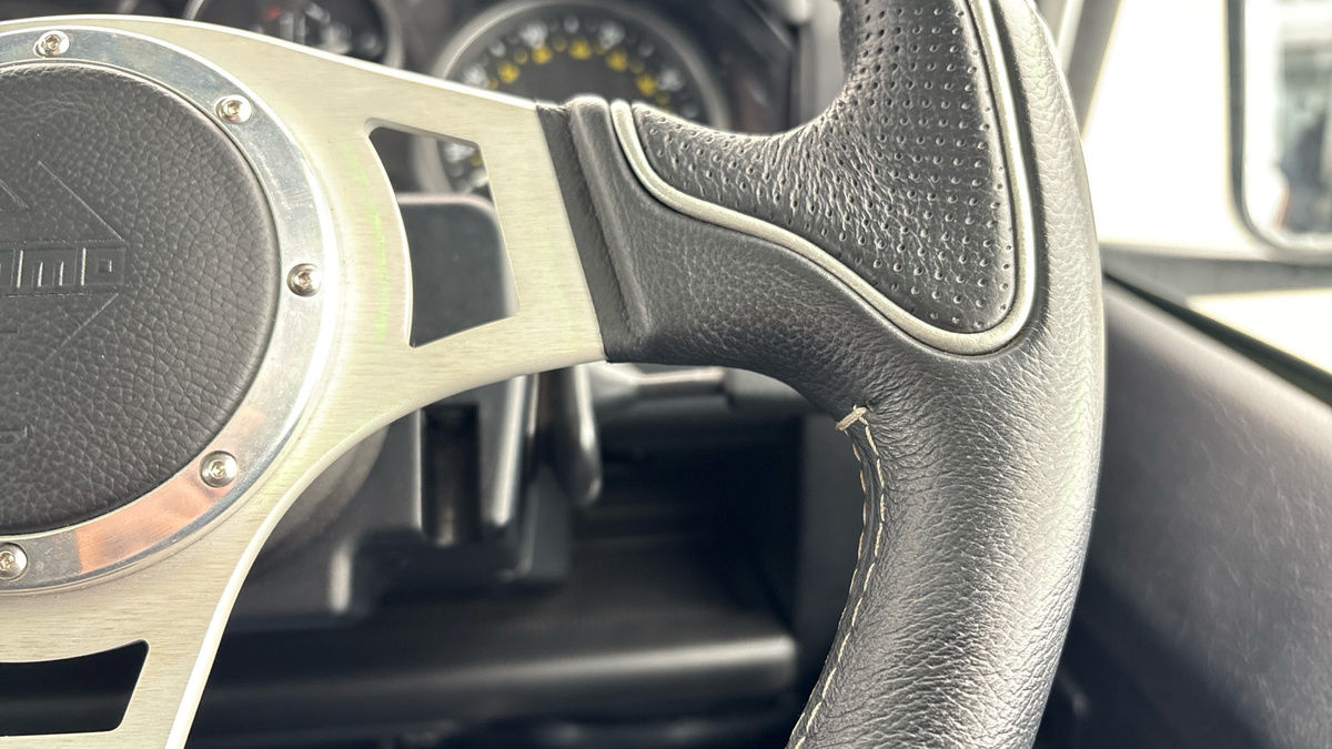 Land Rover Defender 90 Image 14