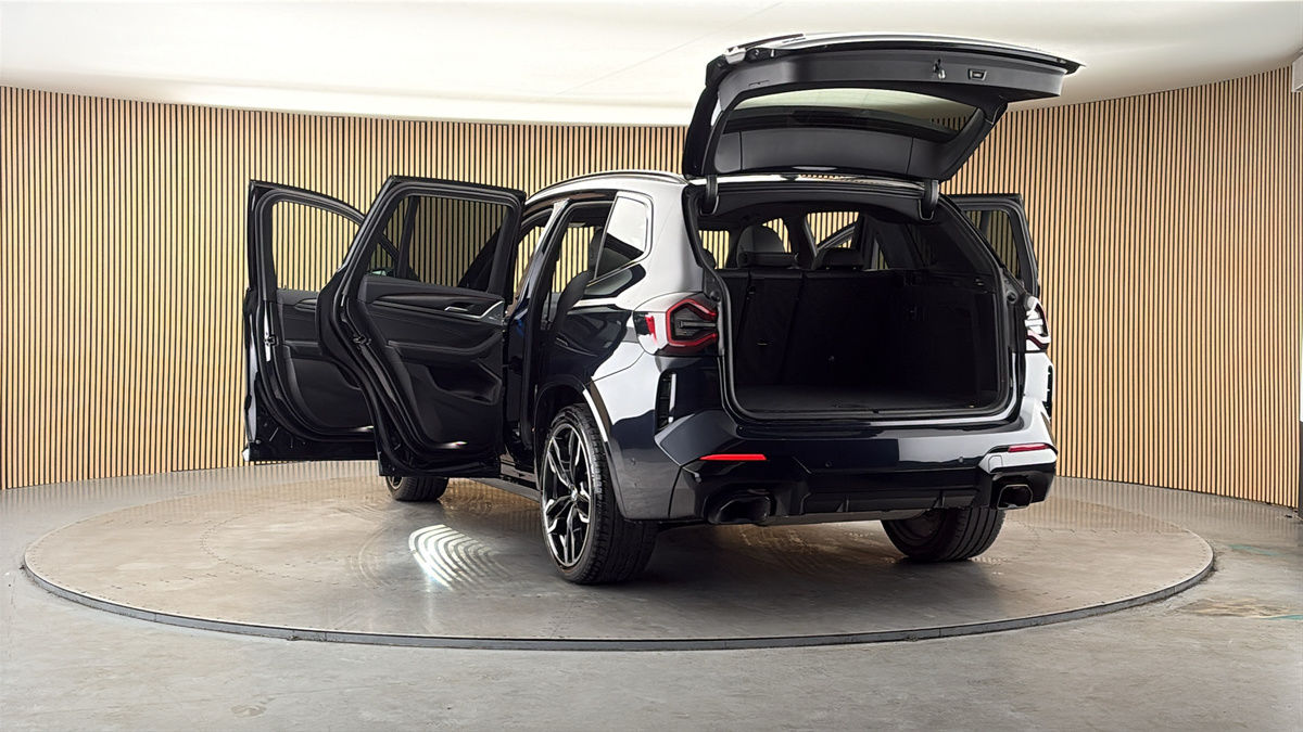 More views of BMW X3